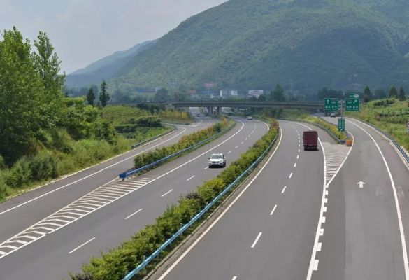 物聯(lián)網路由高速出入口車輛監(jiān)控解決方案